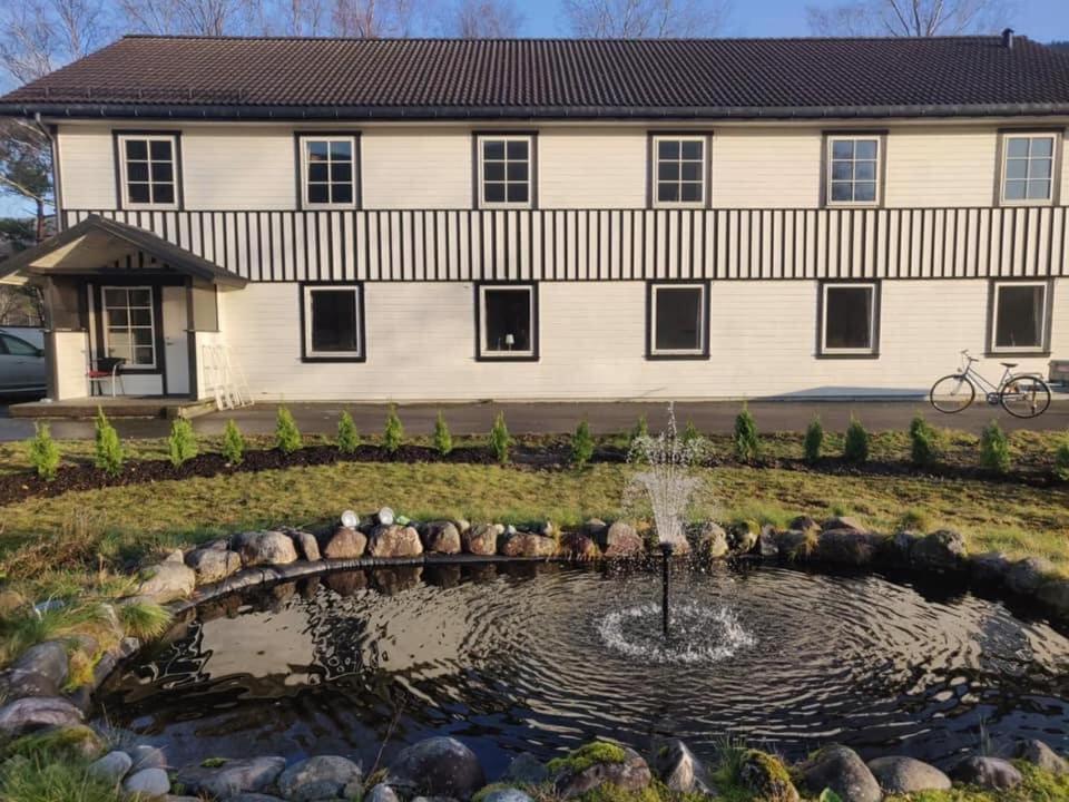 Hôtel Vikedal Relax Center Extérieur photo